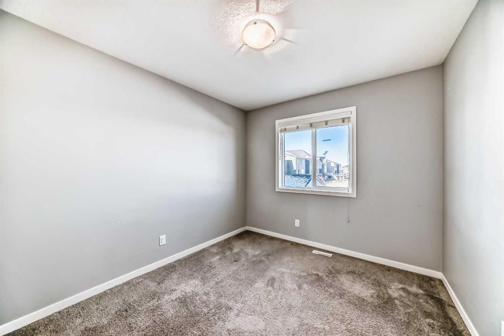 272 Livingston View Nw, Calgary, AB - Indoor Photo Showing Other Room
