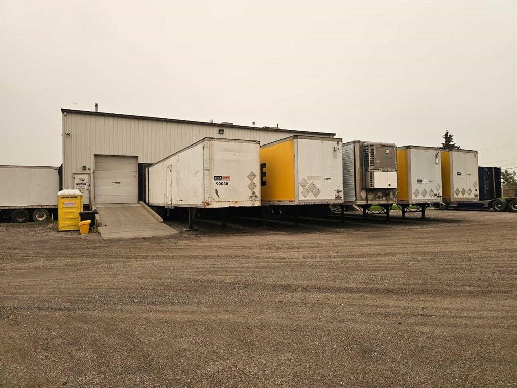 9415 44 Street Se, Calgary, AB