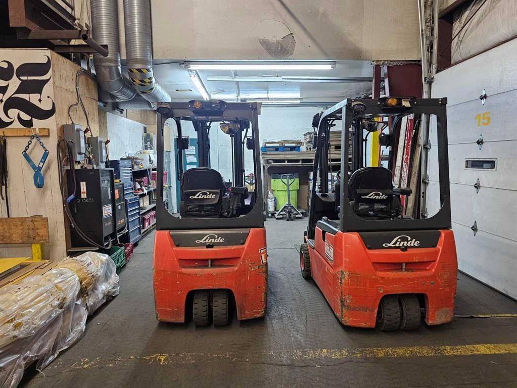 9415 44 Street Se, Calgary, AB