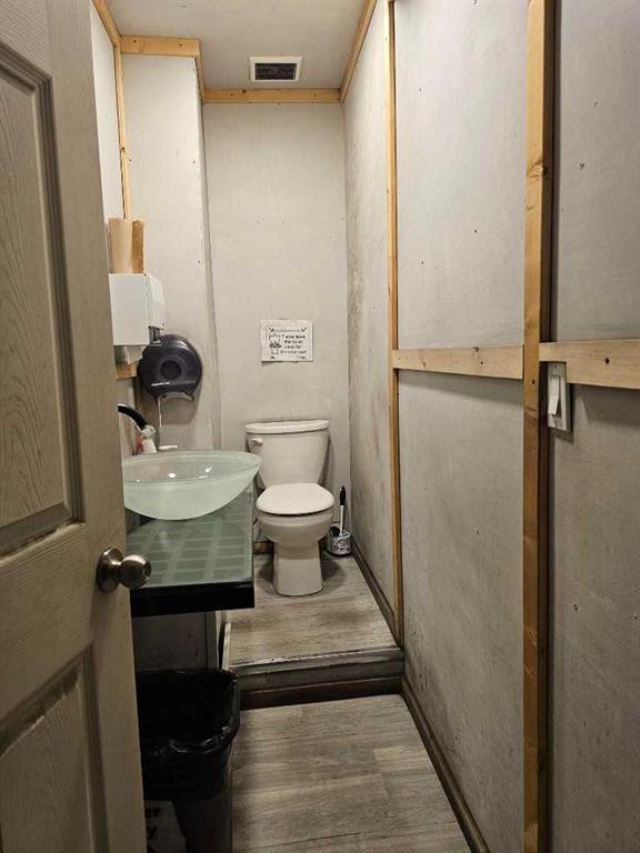 9415 44 Street Se, Calgary, AB