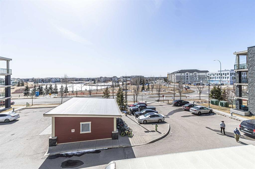 316-5 Saddlestone Way Ne, Calgary, AB - Outdoor