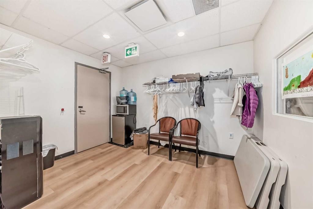 1829 54 Street Se, Calgary, AB