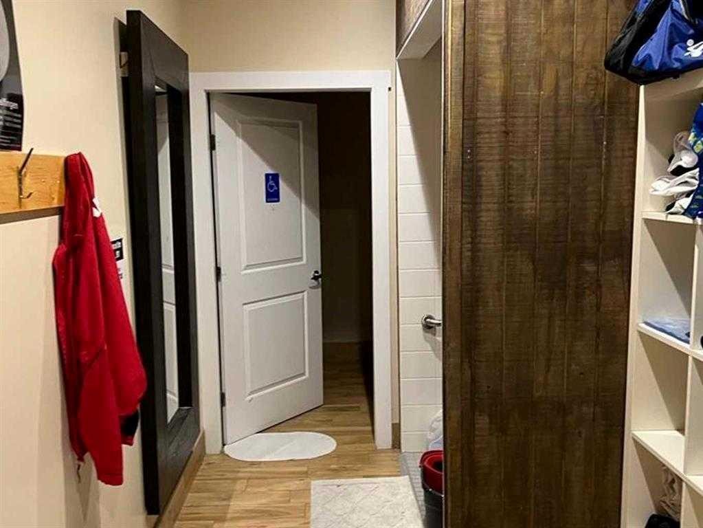 20-12221 44 Street Se, Calgary, AB