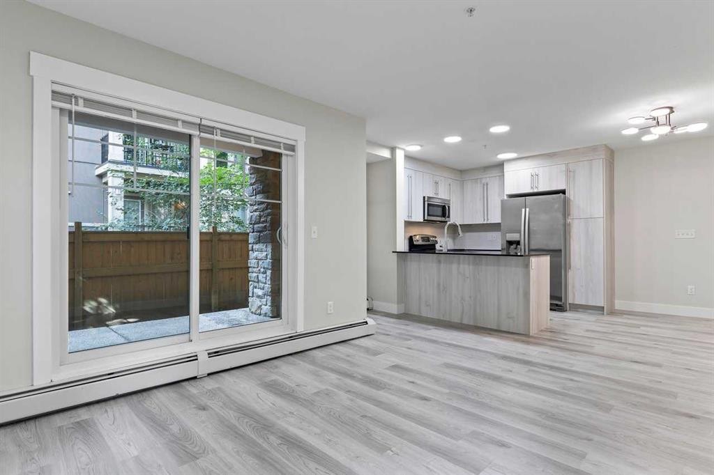 3112-11 Mahogany Row Se, Calgary, AB - Indoor