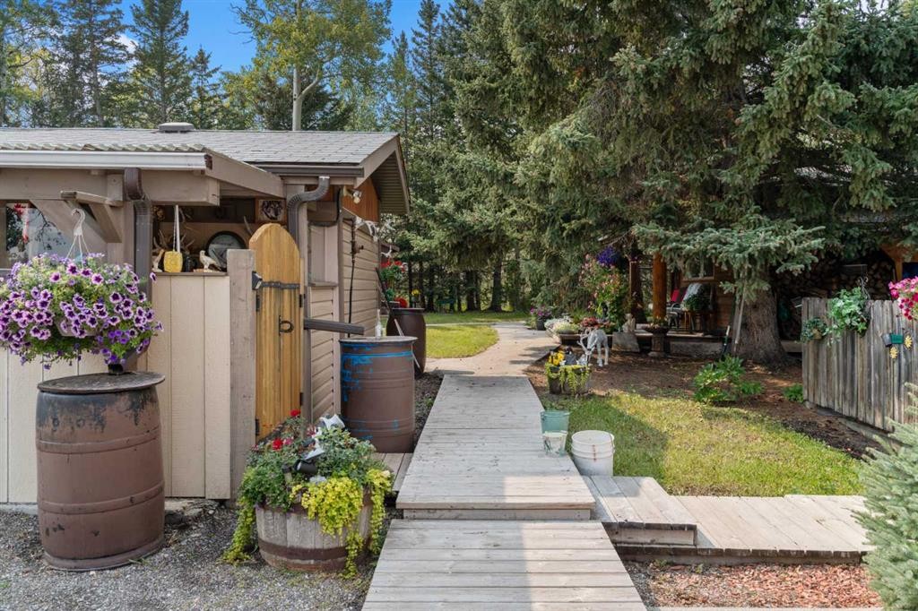 830230 Highway 1X, Rural Bighorn No. 8, M.D. Of, AB - Outdoor