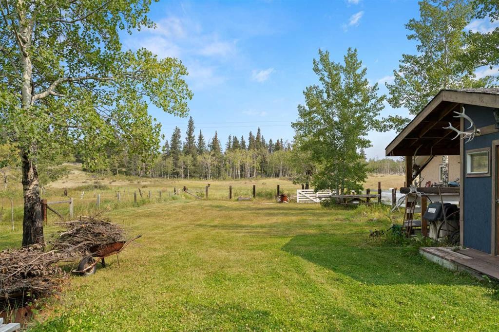 830230 Highway 1X, Rural Bighorn No. 8, M.D. Of, AB - Outdoor