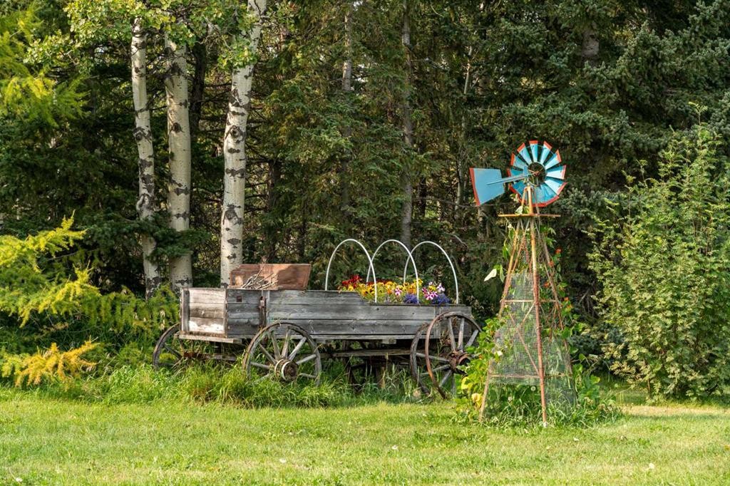 830230 Highway 1X, Rural Bighorn No. 8, M.D. Of, AB - Outdoor