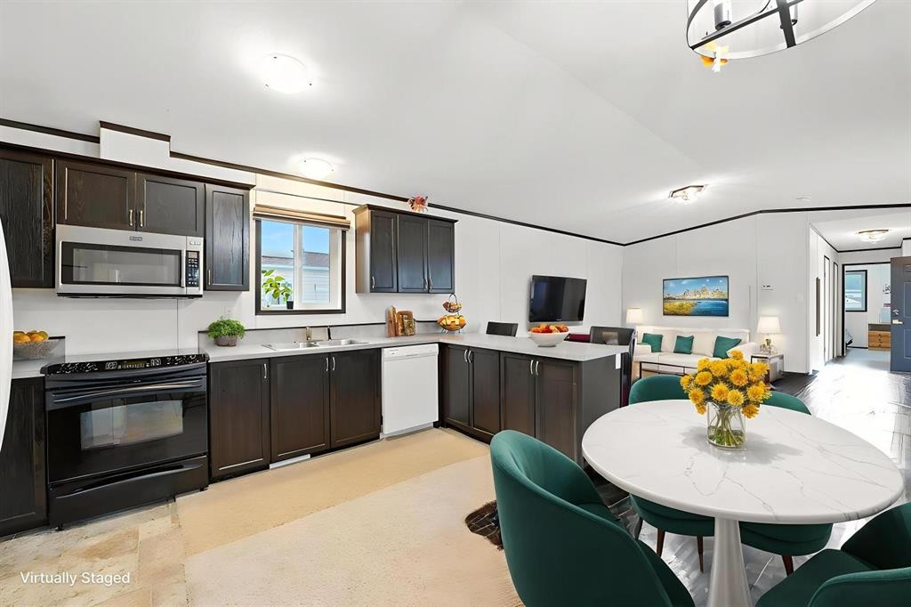 113 Heritage Drive, Okotoks, AB