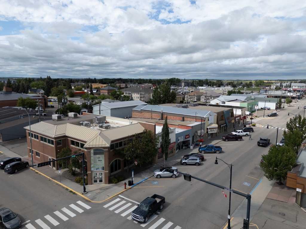 4912 50 Avenue, Olds, AB