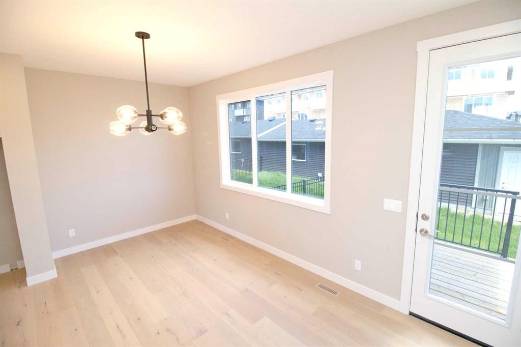 302 Sundown Road, Cochrane, AB