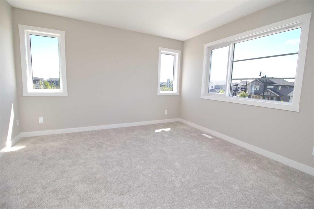 302 Sundown Road, Cochrane, AB