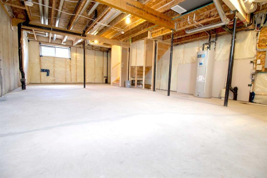 302 Sundown Road, Cochrane, AB
