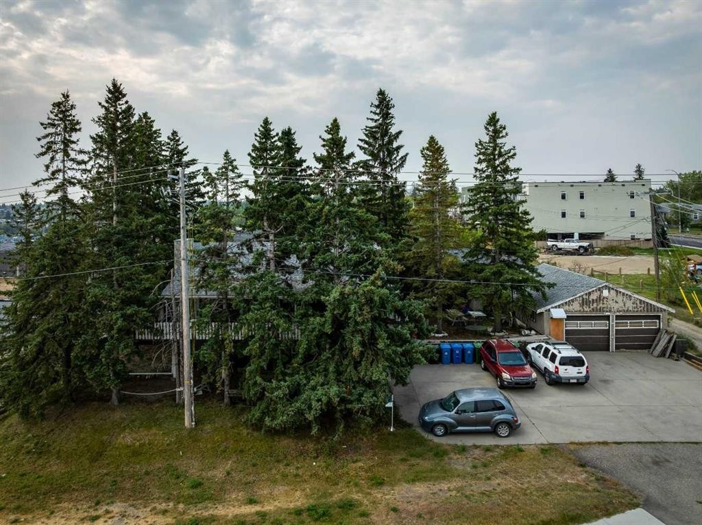 107 40 Avenue Ne, Calgary, AB - Outdoor With View