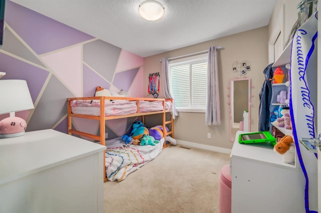 593 Nolan Hill Boulevard Nw, Calgary, AB - Indoor