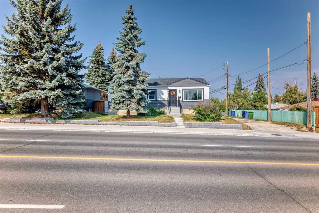 2412 17 Avenue Sw, Calgary, AB - Outdoor