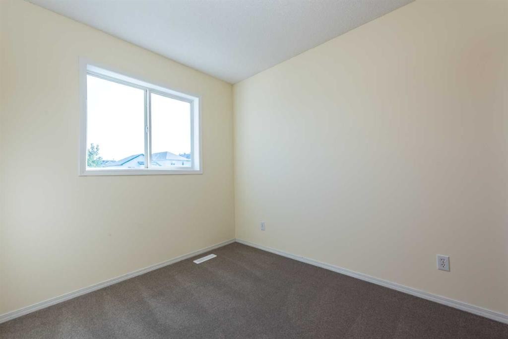 216 Hidden Hills Road Nw, Calgary, AB - Indoor Photo Showing Other Room