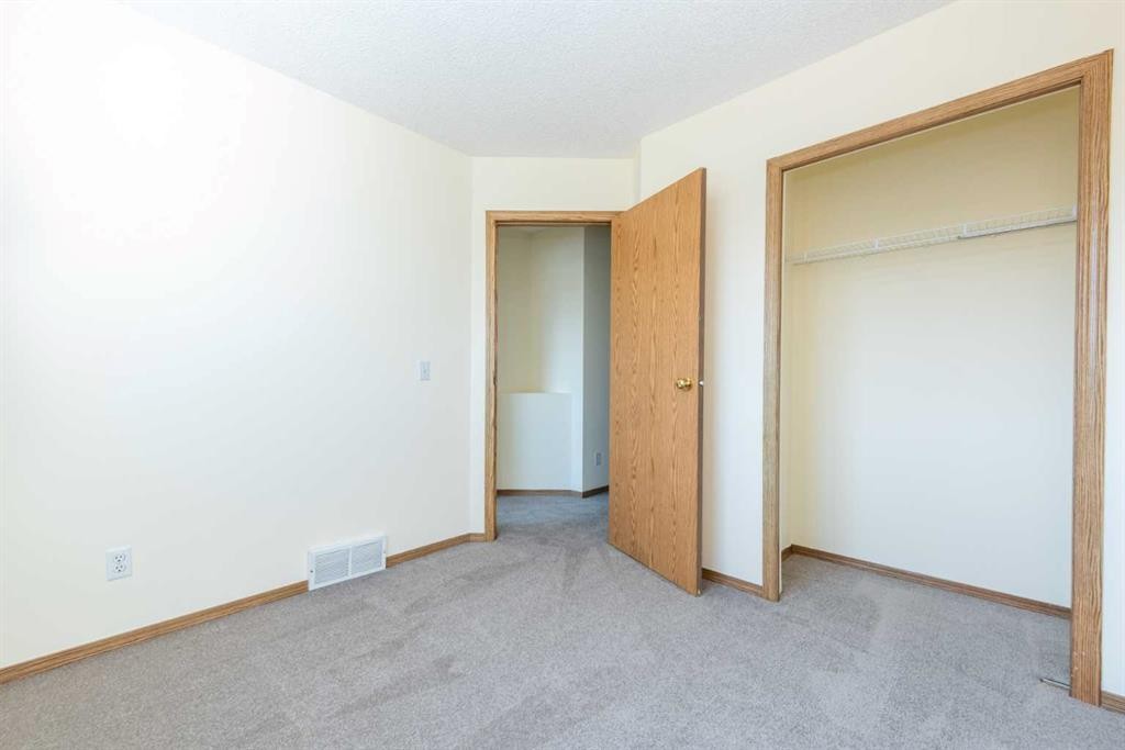 216 Hidden Hills Road Nw, Calgary, AB - Indoor Photo Showing Other Room