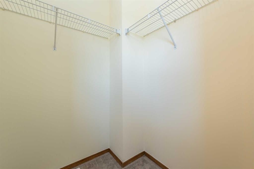 216 Hidden Hills Road Nw, Calgary, AB - Indoor