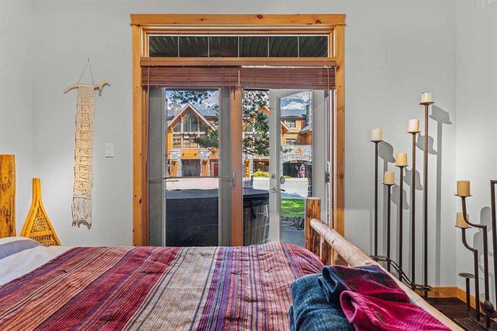 1103-70 Dyrgas Gate, Canmore, AB - Indoor Photo Showing Bedroom