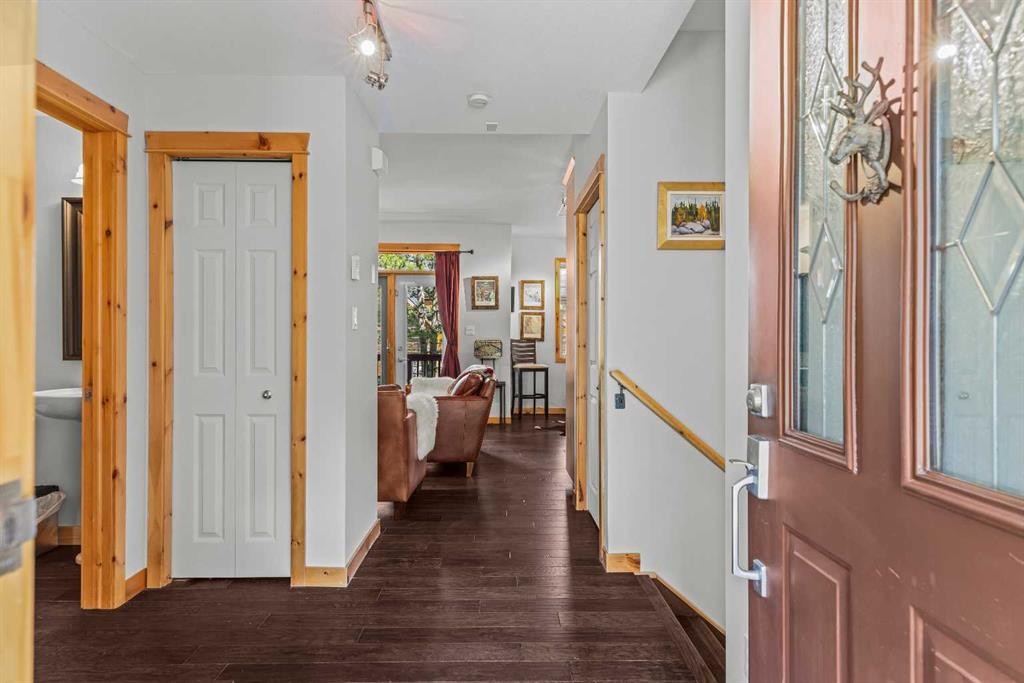 1103-70 Dyrgas Gate, Canmore, AB - Indoor Photo Showing Other Room