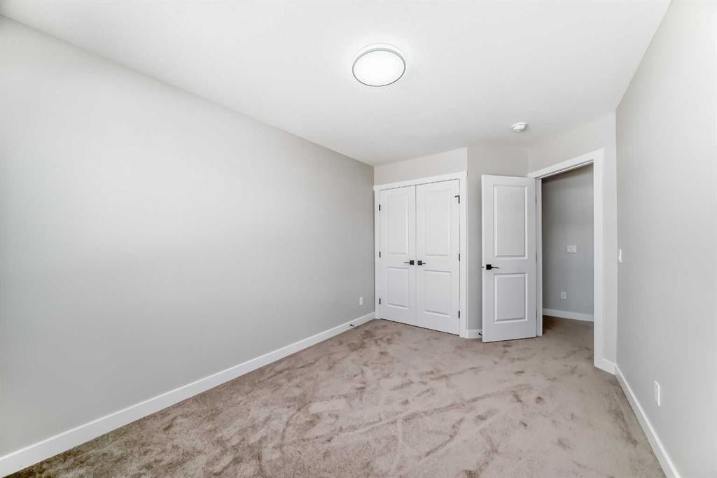 112 Belvedere Park Se, Calgary, AB - Indoor Photo Showing Other Room