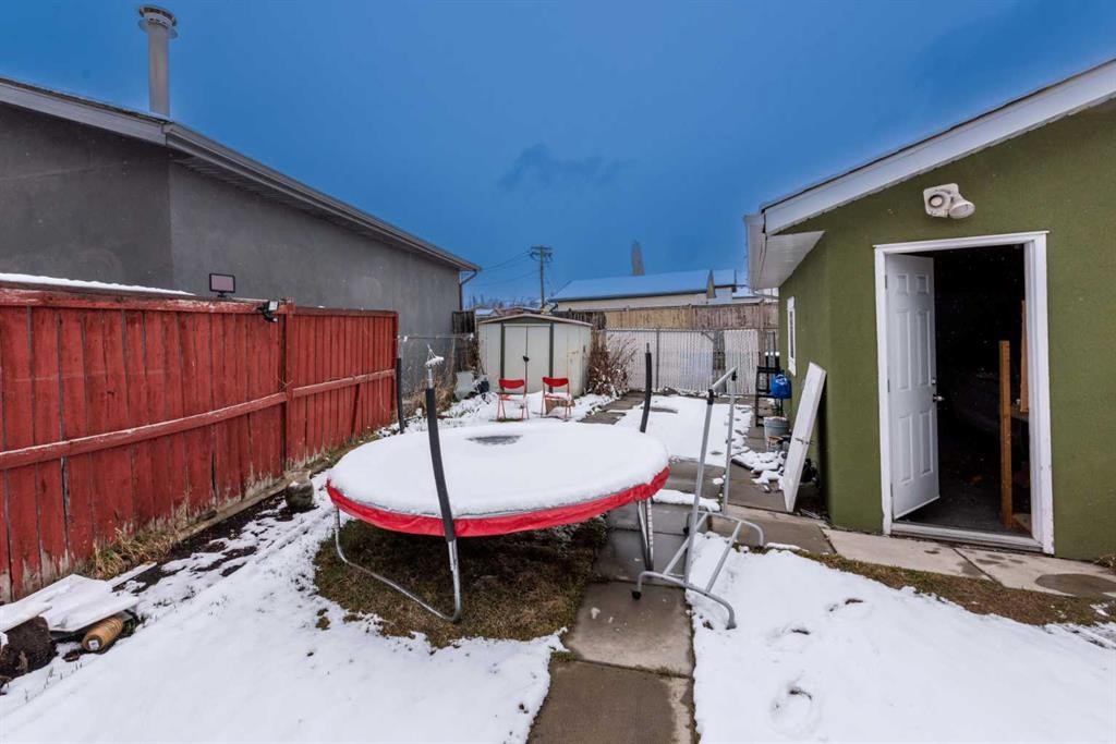 39 Taravista Mews Ne, Calgary, AB - Outdoor With Deck Patio Veranda