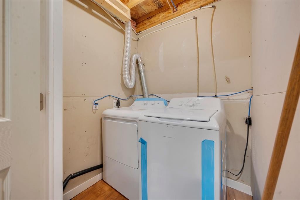 2204-111 Tarawood Lane Ne, Calgary, AB - Indoor Photo Showing Laundry Room