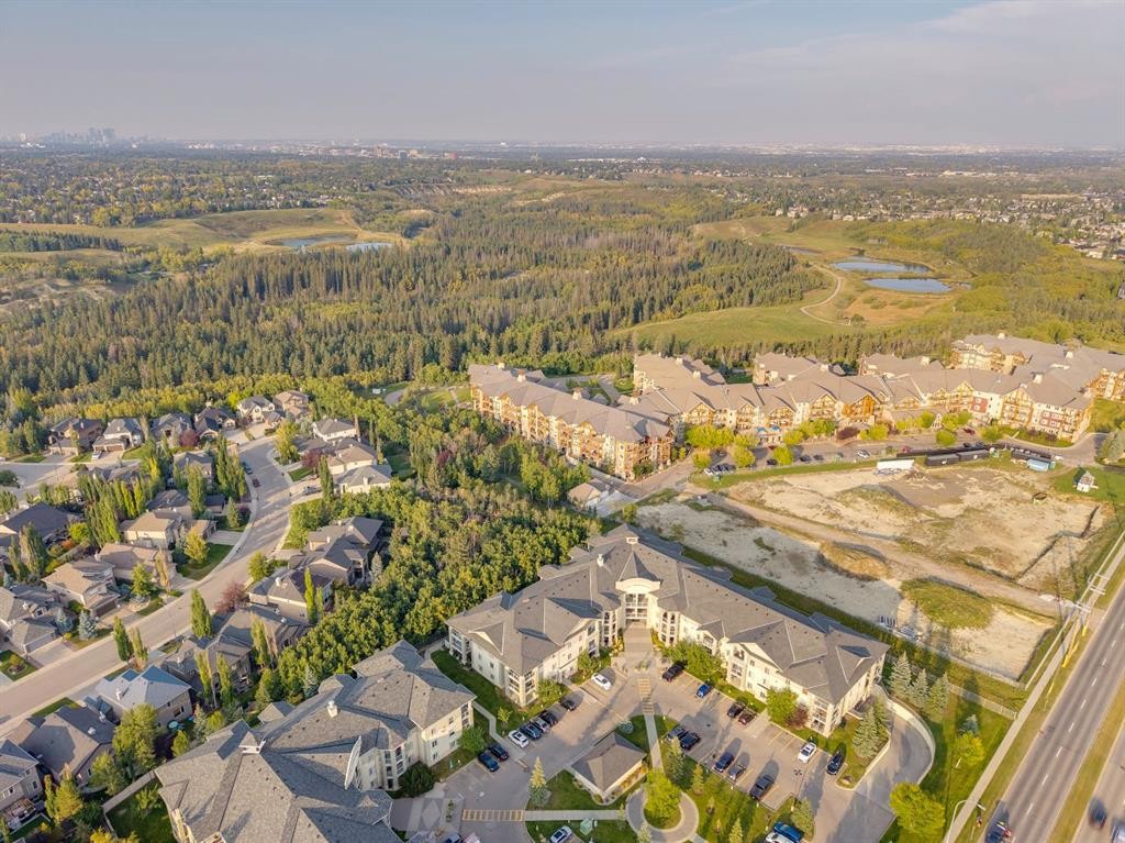 2205-2518 Fish Creek Boulevard Sw, Calgary, AB - Outdoor With View