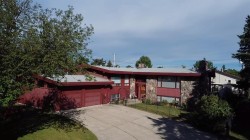 220 3 Street SOUTH Vulcan, AB T0L 2B0