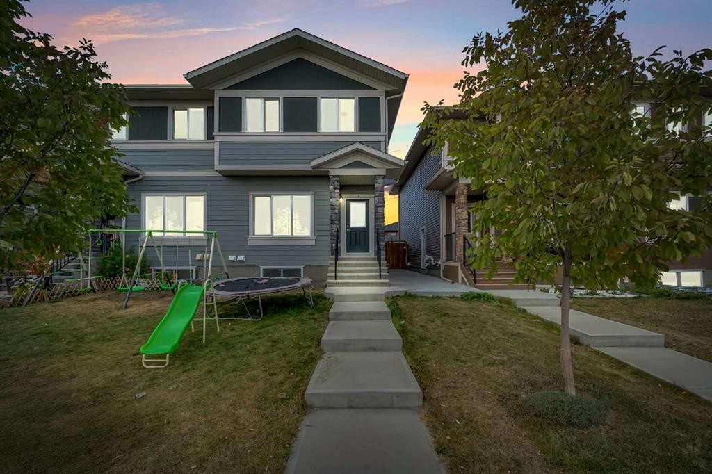 46 Cornerbrook Manor Ne, Calgary, AB - Outdoor With Facade