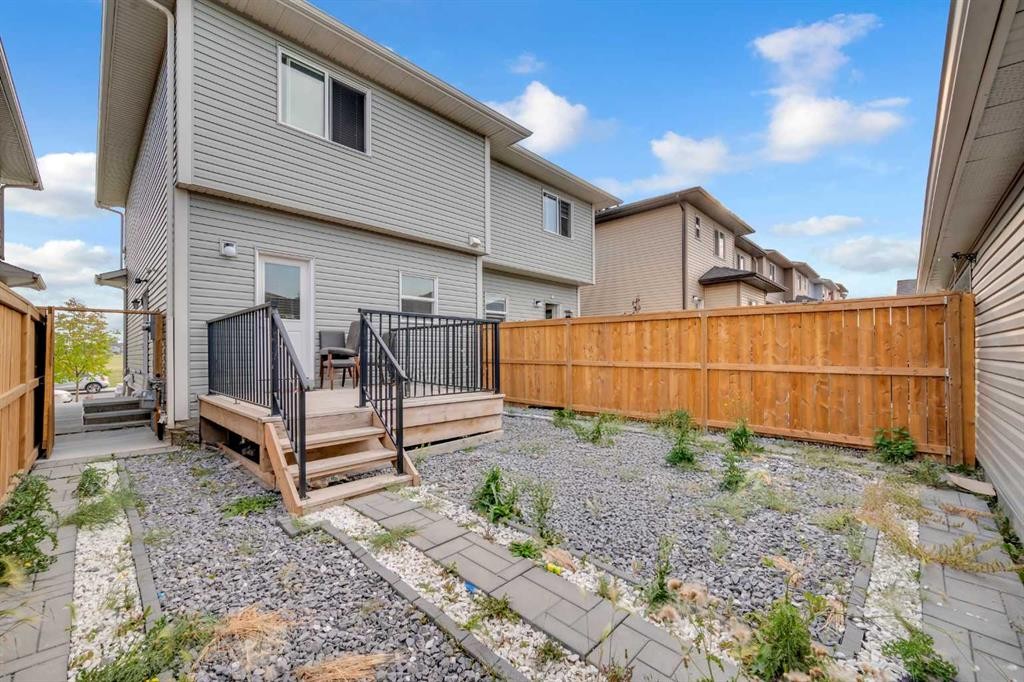 46 Cornerbrook Manor Ne, Calgary, AB - Outdoor With Deck Patio Veranda