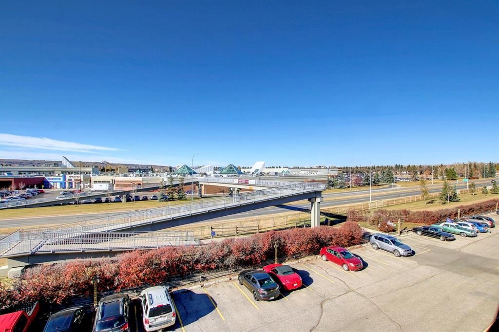 404-3727 42 Street Nw, Calgary, AB - Outdoor With View