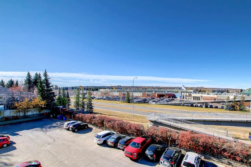 404-3727 42 Street Nw, Calgary, AB - Outdoor With View