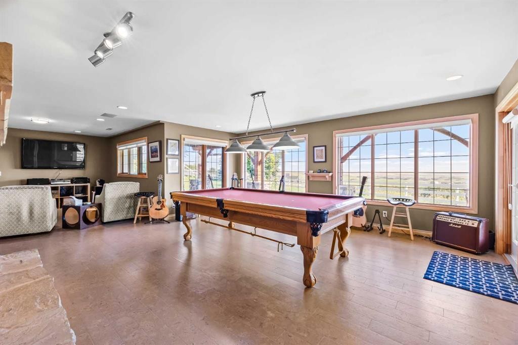 98 Equestrian Drive, Rural Rocky View County, AB - Indoor Photo Showing Other Room