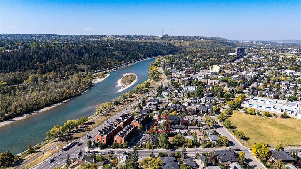 514 30 Street Nw, Calgary, AB - Outdoor With Body Of Water With View