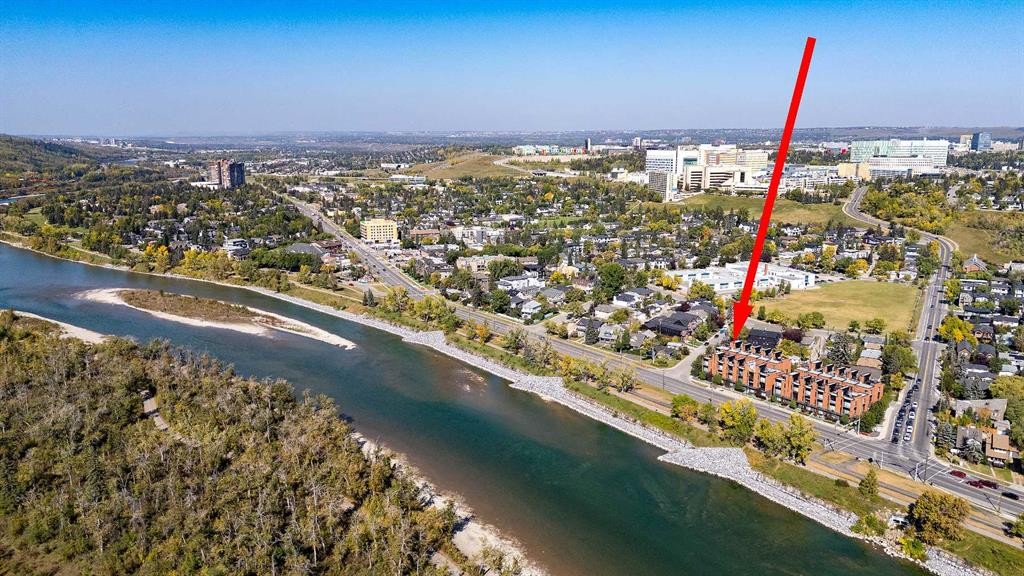 514 30 Street Nw, Calgary, AB - Outdoor With Body Of Water With View