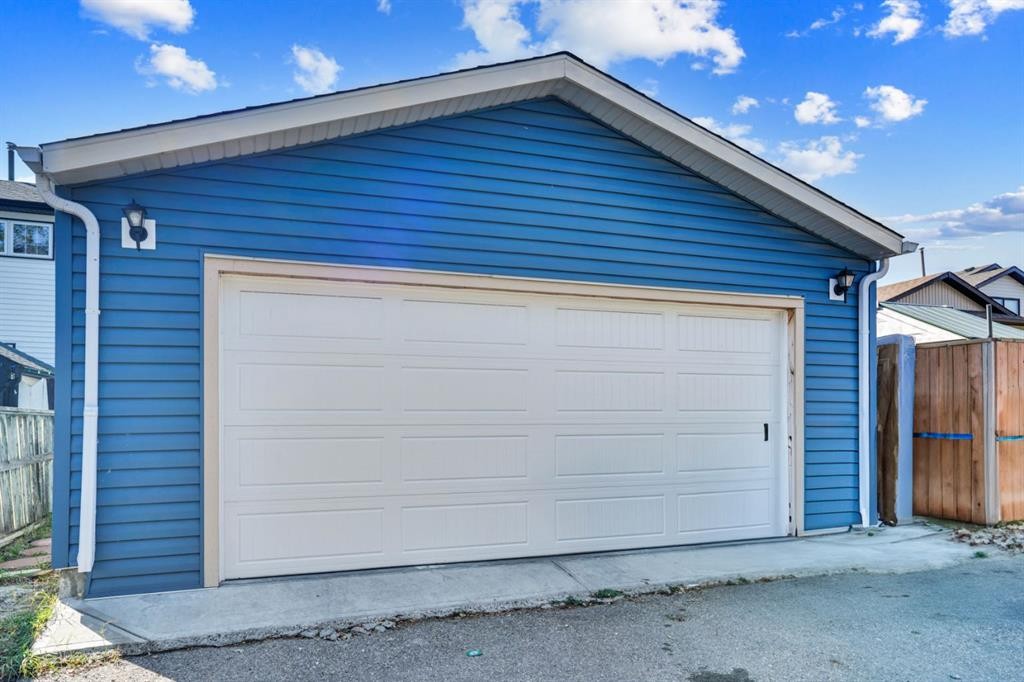 120 Tararidge Close Ne, Calgary, AB - Outdoor With Exterior