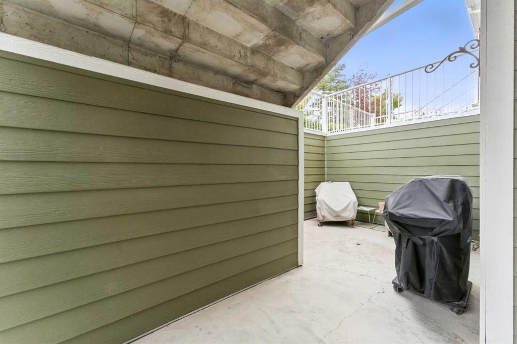 927 Auburn Bay Circle Se, Calgary, AB - Outdoor With Exterior