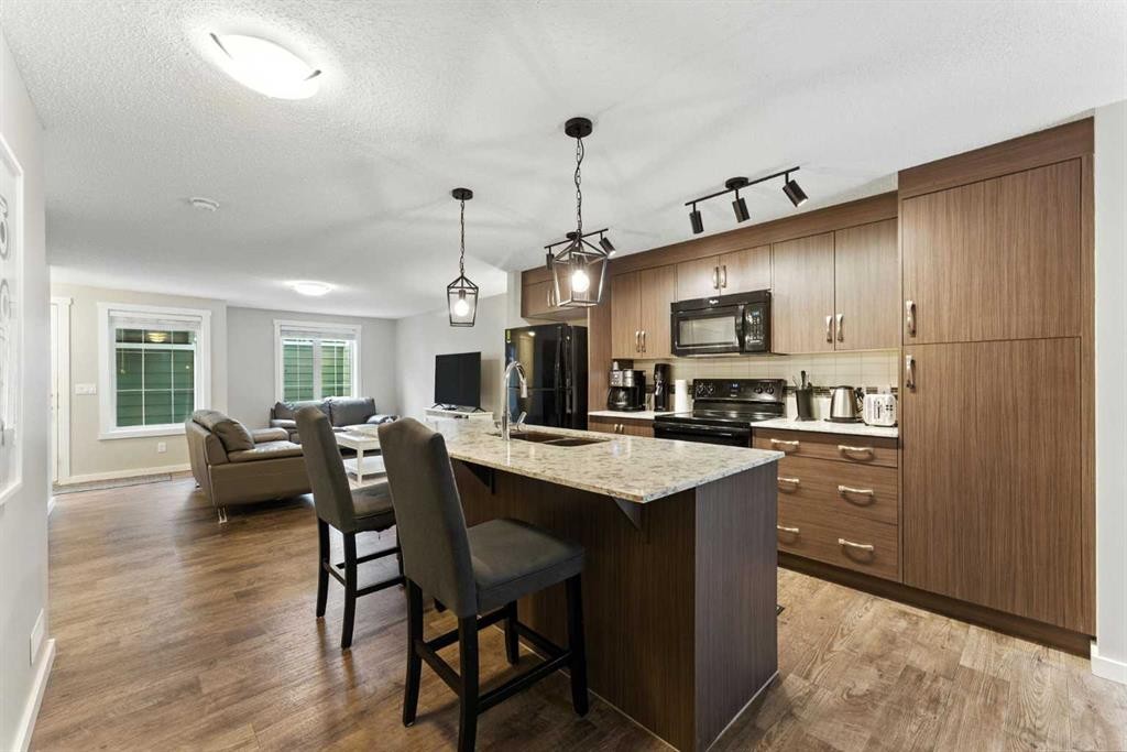 927 Auburn Bay Circle Se, Calgary, AB - Indoor Photo Showing Kitchen With Upgraded Kitchen