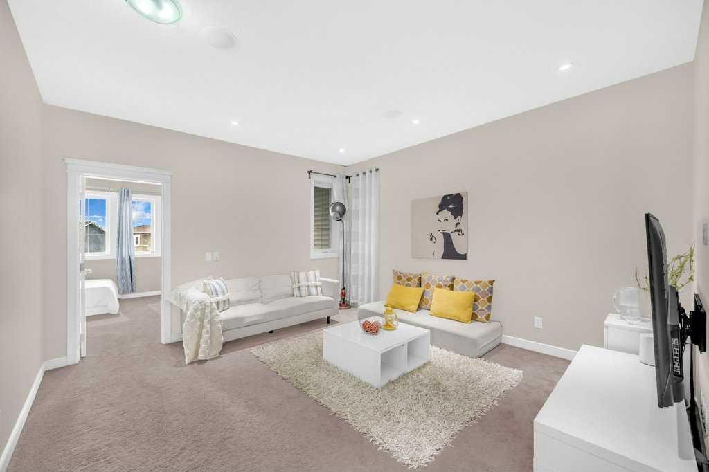 54 Redstone Mews Ne, Calgary, AB - Indoor Photo Showing Other Room