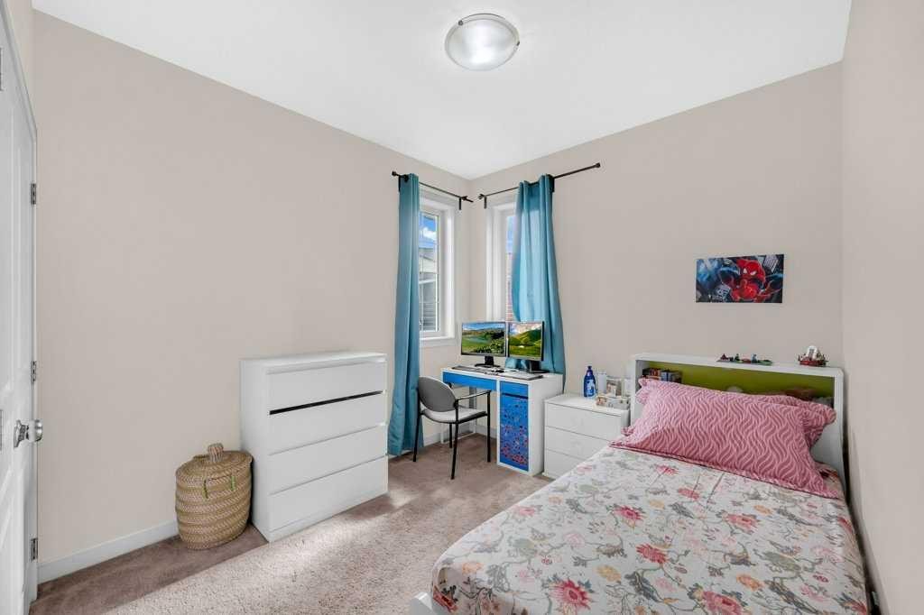 54 Redstone Mews Ne, Calgary, AB - Indoor Photo Showing Bedroom