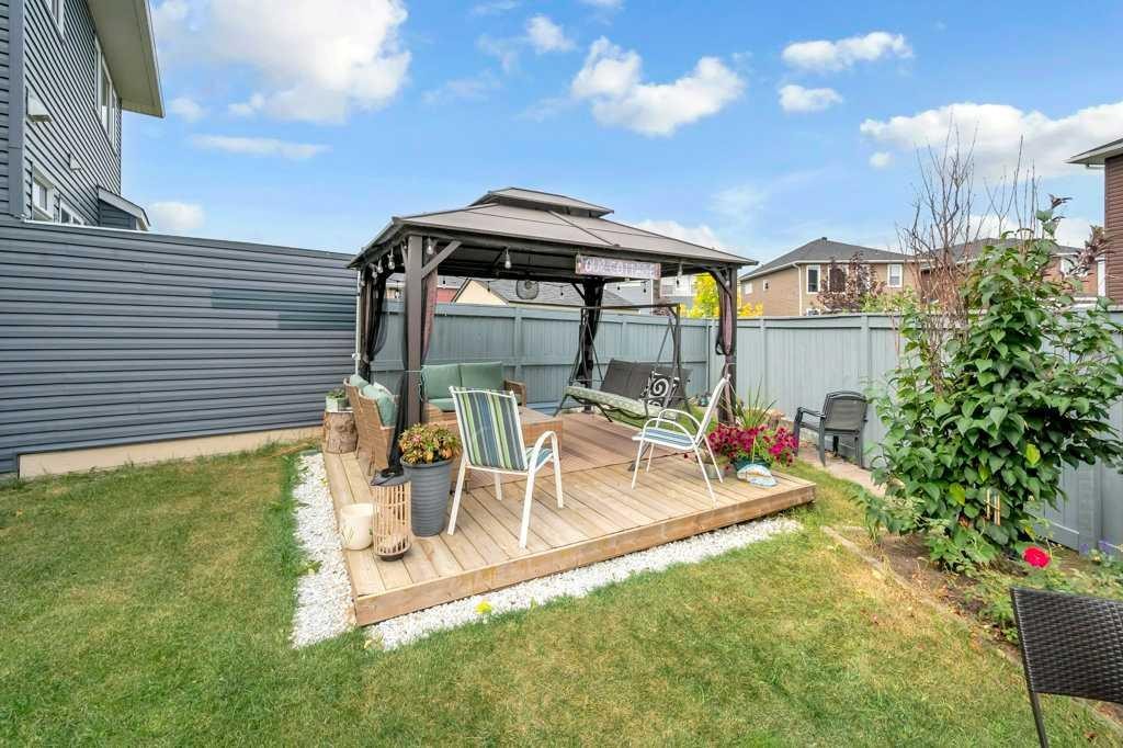 54 Redstone Mews Ne, Calgary, AB - Outdoor