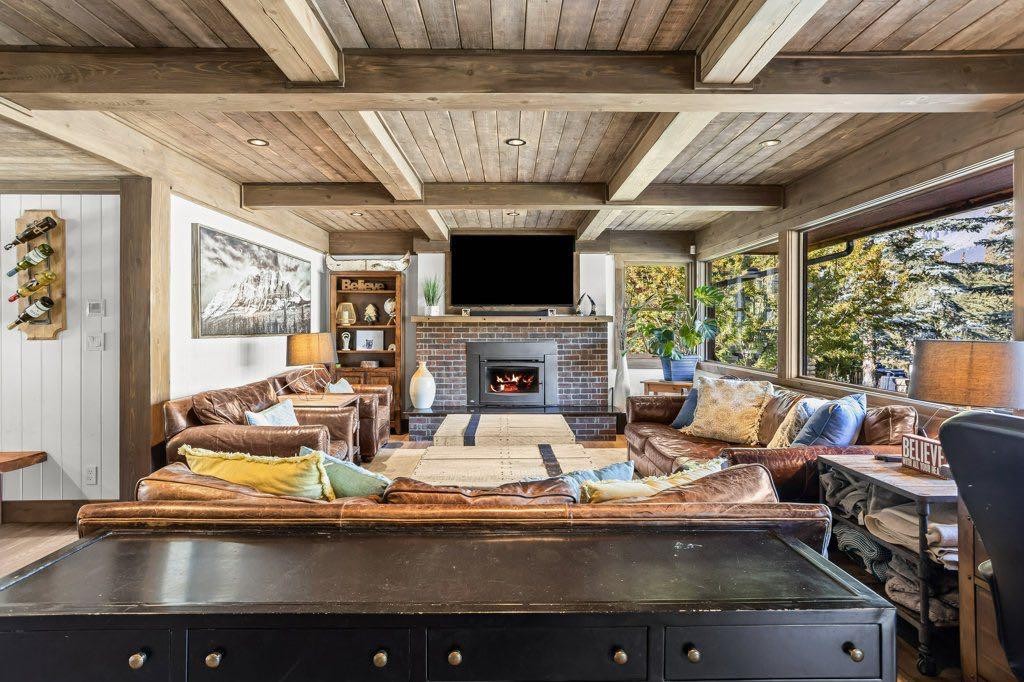 115 Spray Avenue, Banff, AB - With Fireplace