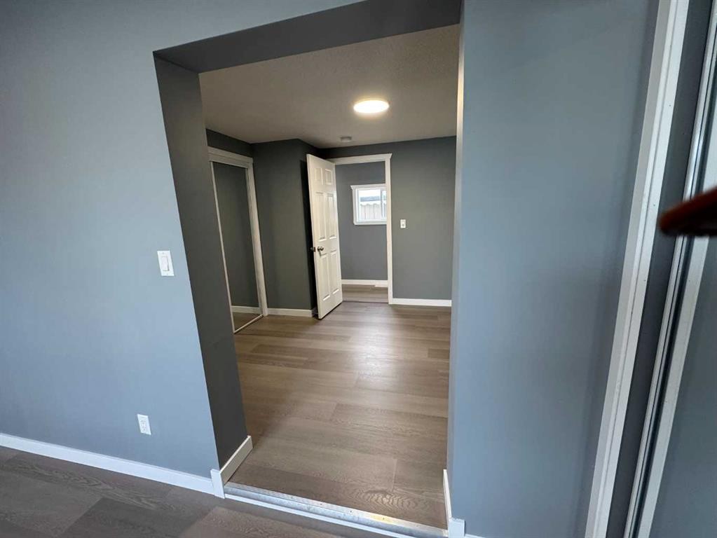 470-3223 83 Street Nw, Calgary, AB