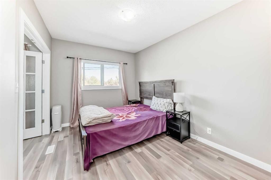 4611 50 Street, Red Deer, AB - Indoor Photo Showing Bedroom