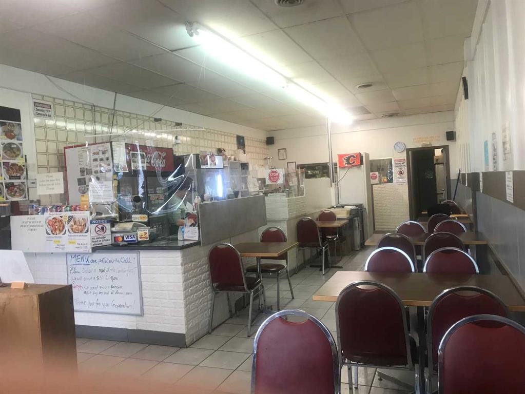 3012 17 Avenue Se, Calgary, AB