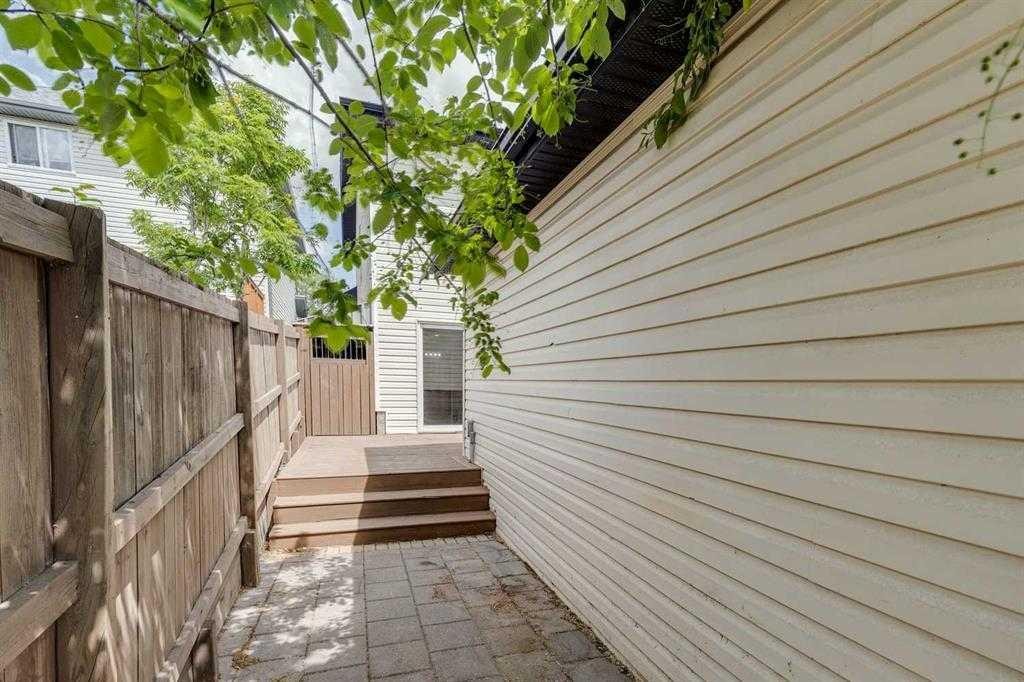 2142 Country Hills Circle Nw, Calgary, AB - Outdoor With Exterior