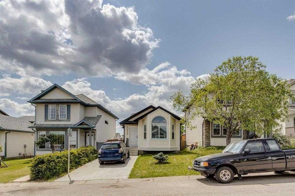 2142 Country Hills Circle Nw, Calgary, AB - Outdoor With Facade