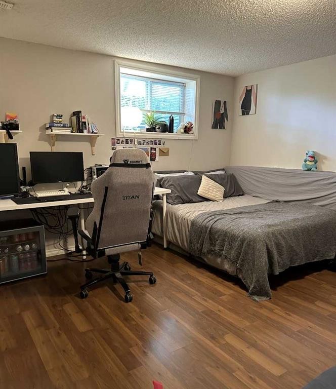 3727 Valdes Place Nw, Calgary, AB - Indoor