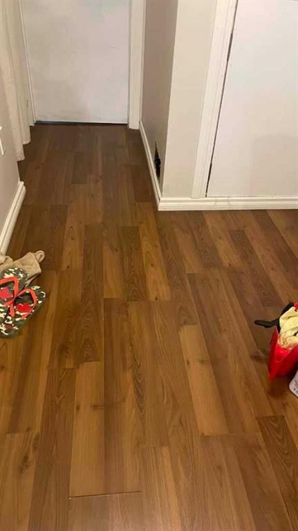 3727 Valdes Place Nw, Calgary, AB - Indoor Photo Showing Other Room